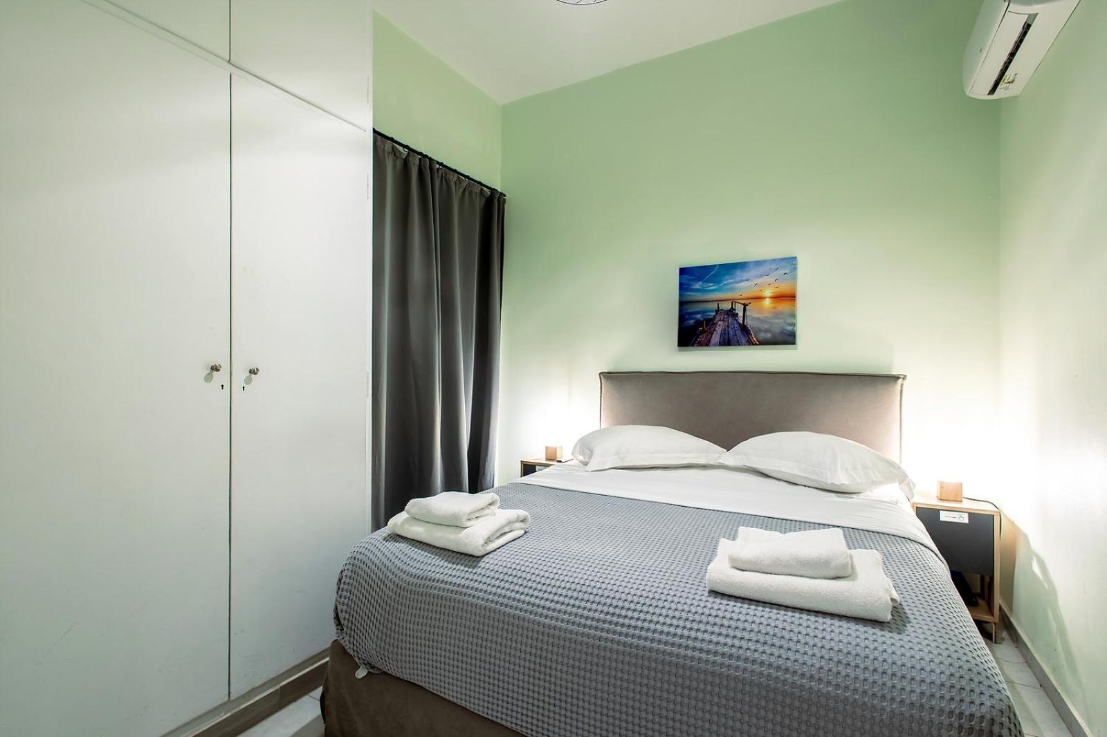 Aris123 By Smart Cozy Suites - Apartments In The Heart Of Athens - 5 Minutes From Metro - Available 24Hr ภายนอก รูปภาพ