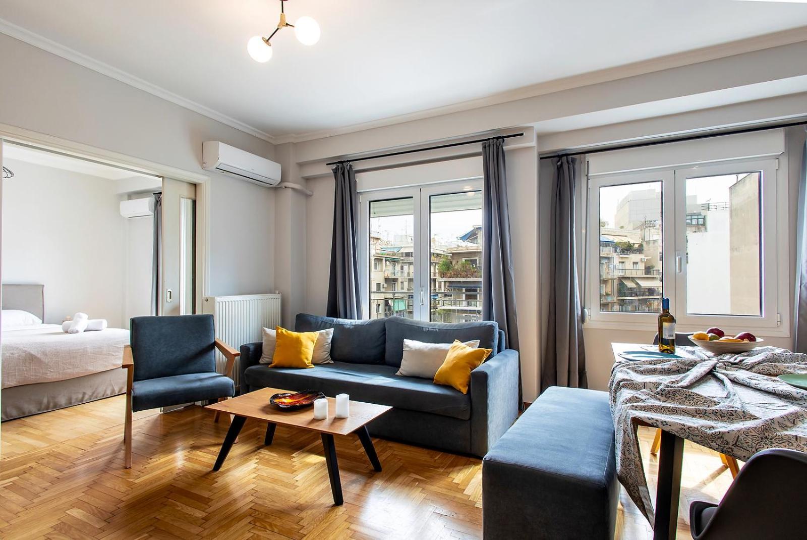 Aris123 By Smart Cozy Suites - Apartments In The Heart Of Athens - 5 Minutes From Metro - Available 24Hr ภายนอก รูปภาพ
